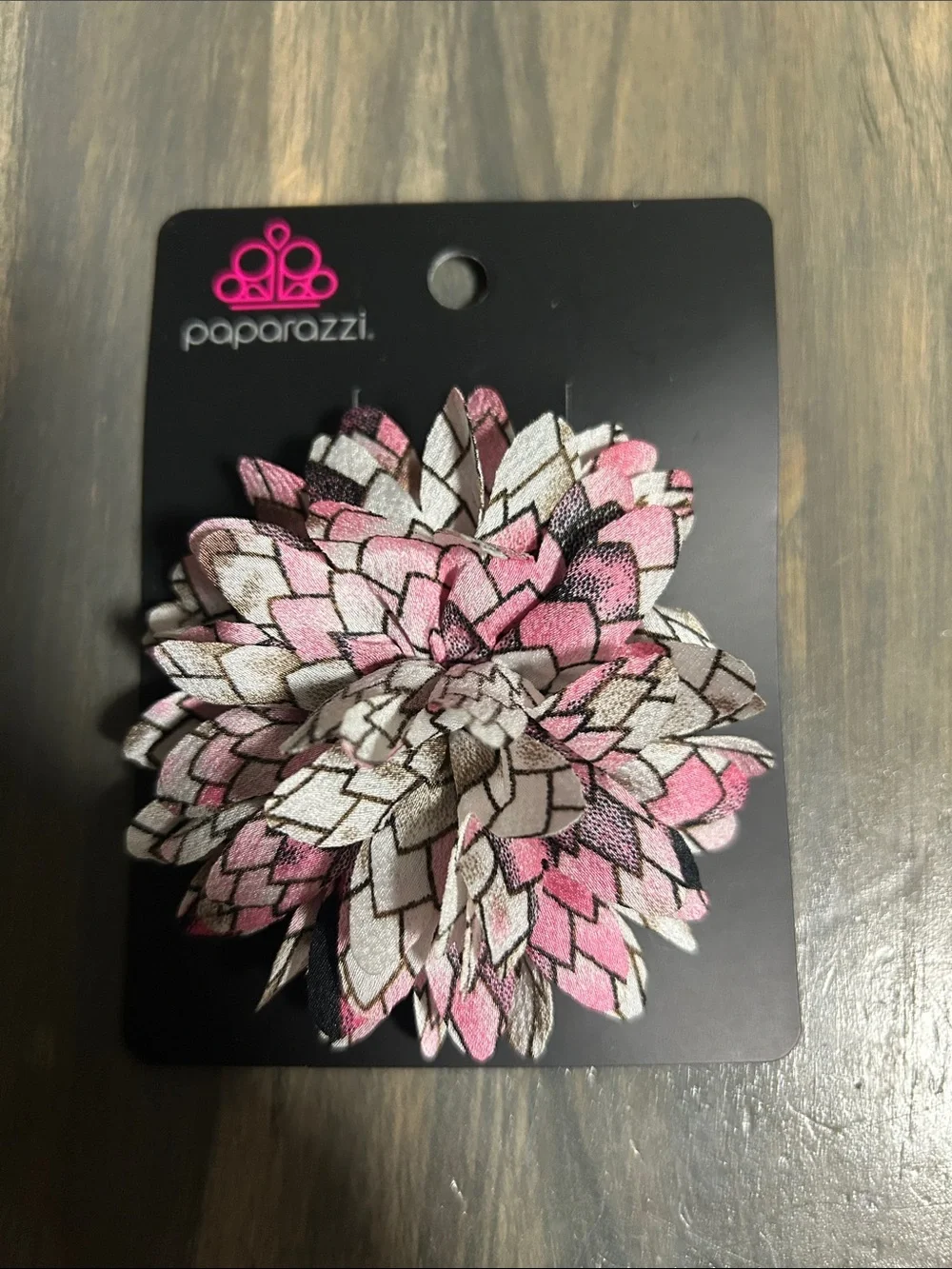 NWT Paparazzi Bundle of 7 Clip In Hair Bows